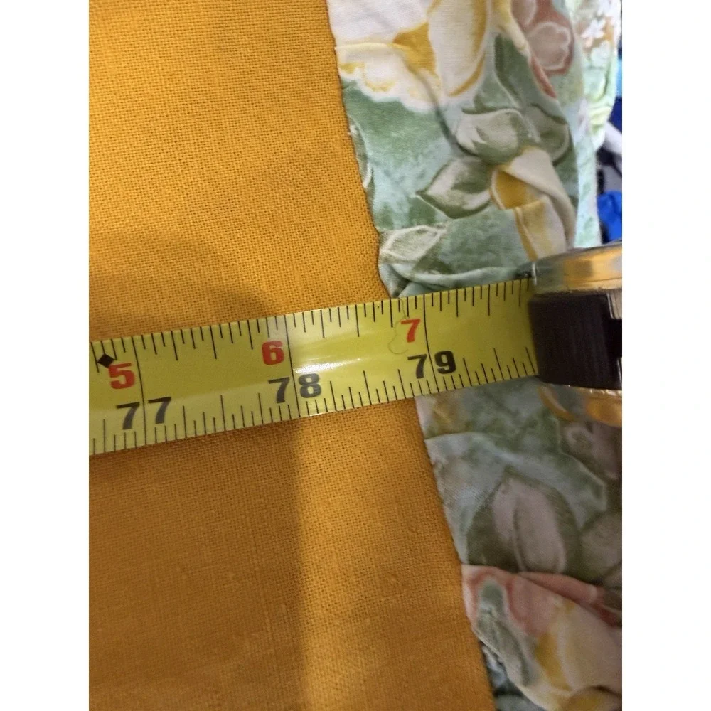 Vintage MCM Doilie Quilt Top Bed Cover Hand Pieced Skirt Sides 55